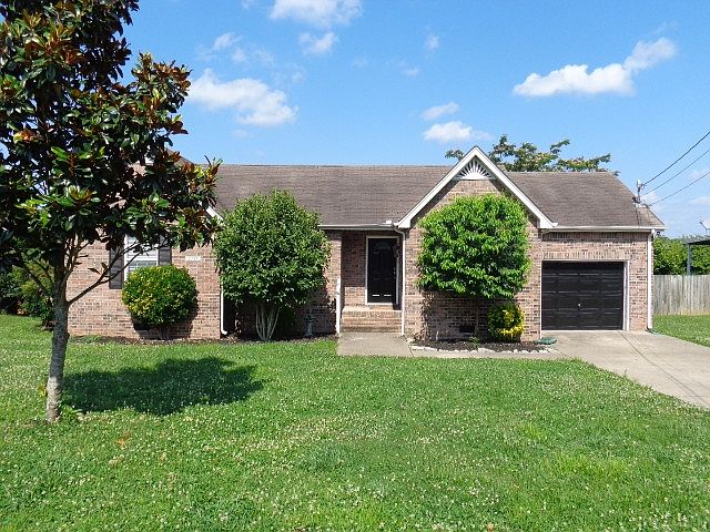 1st image of 1213 Bolton Dr