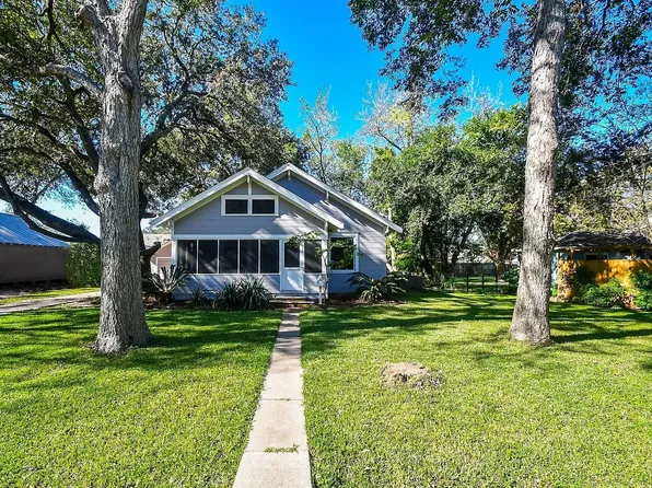 402 S Belknap St, Sugar Land, TX 77478