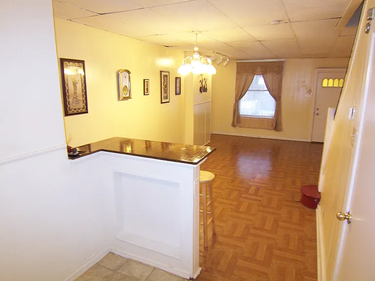 1916 S Norwood St — Photo 8
