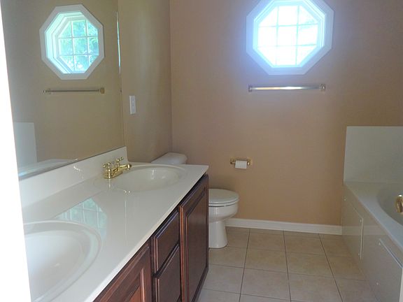 Double Vanity in Master Bath