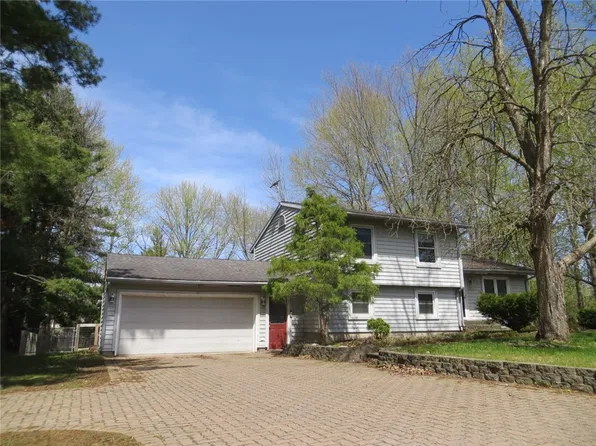 310 W Elm Street, Thorp, WI 54771