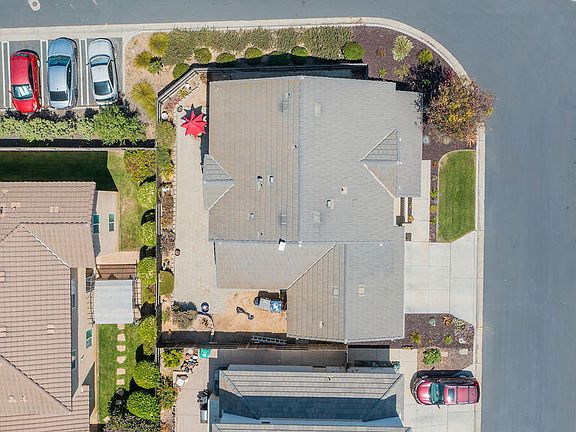 4th image of 1317 W Shelton Way