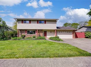 7431 Dial Dr, Dayton, OH 45424