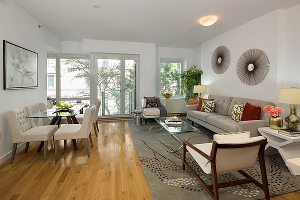 Sold by Stribling | media 19