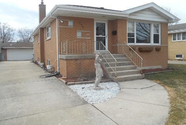 1st image of 176 W 27th St