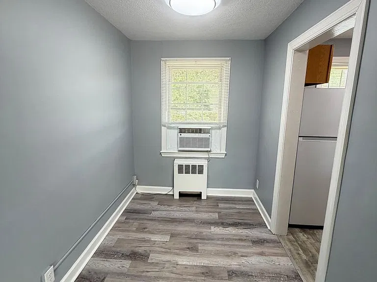 1400 Roslyn Dr #20C — Photo 4
