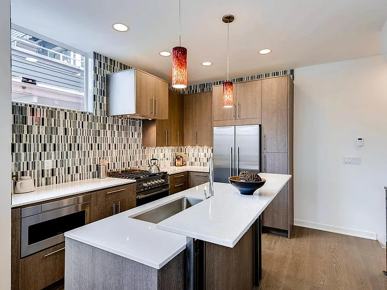 515 Ward St #D — Photo 6