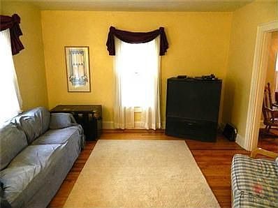 5th image of 740 Morgan Dr