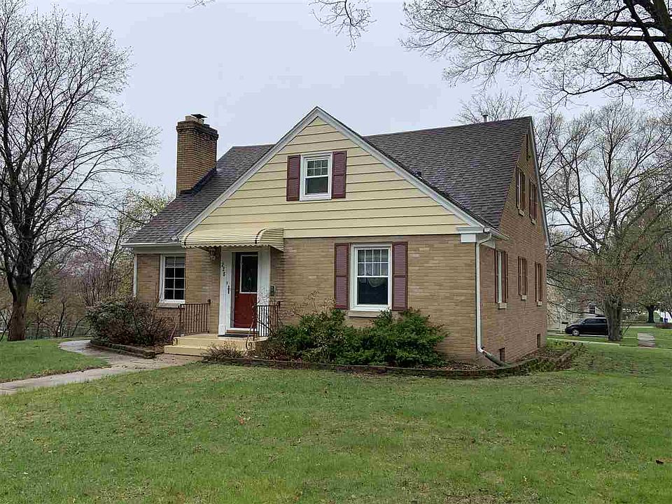 1st image of 228 Oak Knolls Ave