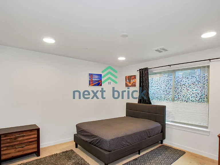 1438 158th Ct NE — Photo 12