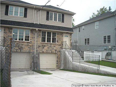 2nd image of 34 White St