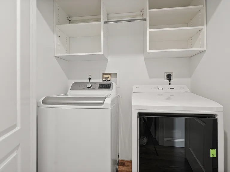 25 Decatur St #B — Photo 26