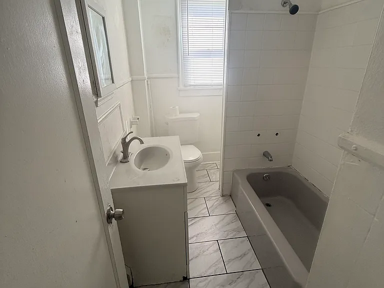 1415 Cedar Ave #2 — Photo 9