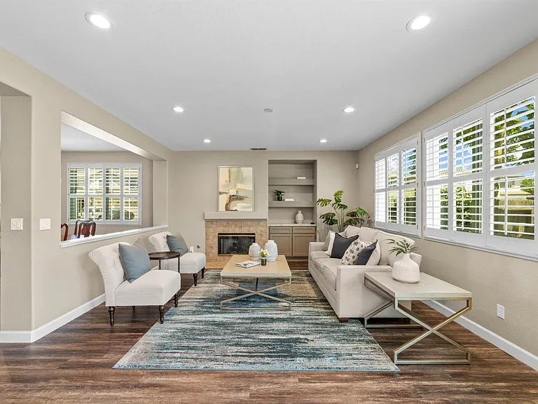 2312 Medallion Way — Photo 4