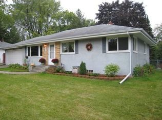 206 Demar Ave, Shoreview, MN 55126