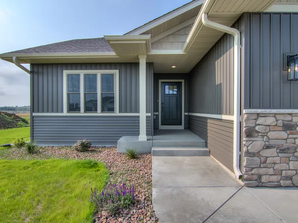 The Hemsworth Plan, Whitetail Woods