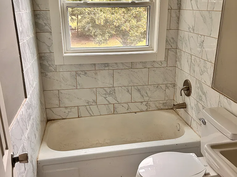 3105 Seymour Dr — Photo 4