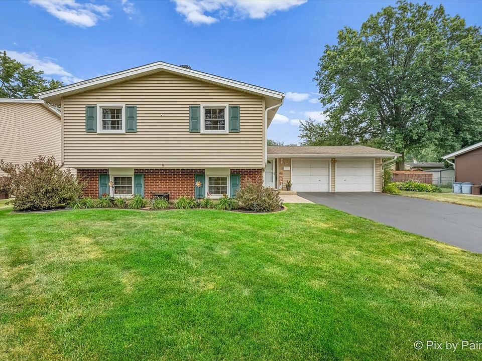 1st image of 641 Devonshire Ln