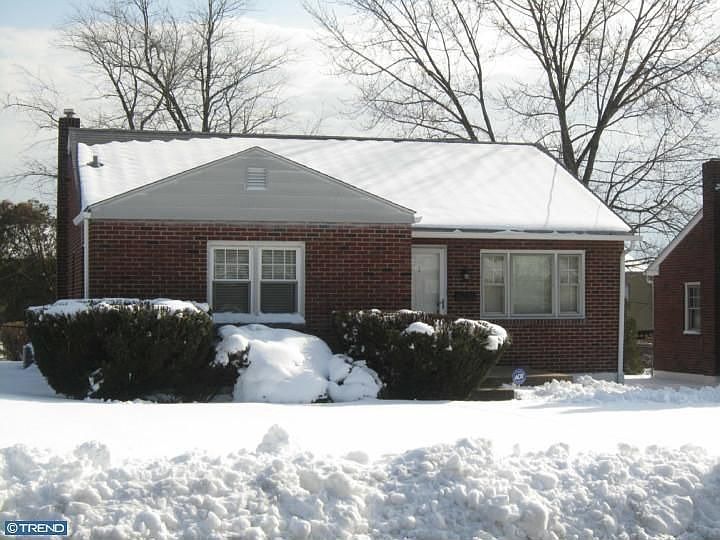 1st image of 3 W Highland Ave