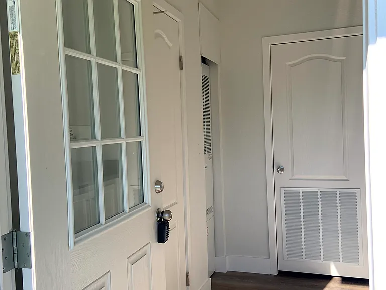 11195 N Ventura Ave — Photo 12