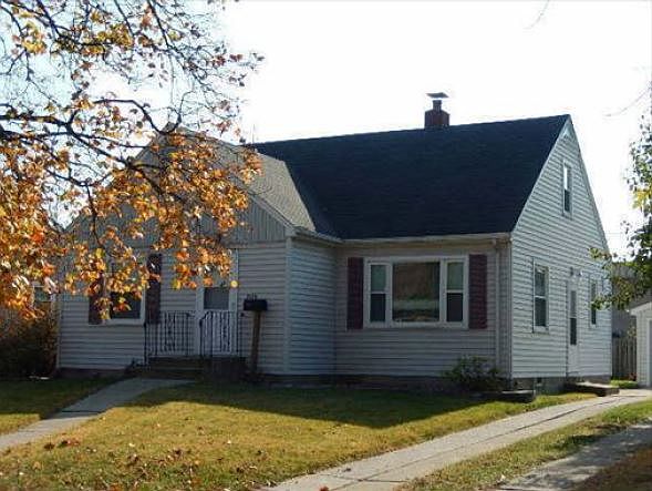 1st image of 3336 Jewett Ave