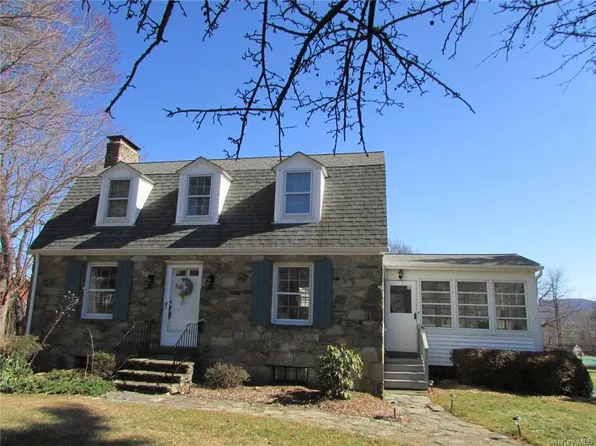 29 Blooming Grove Tpke, New Windsor, NY 12553