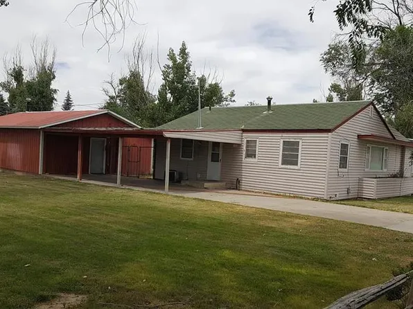 1008 N 7th St, Greybull, WY 82426
