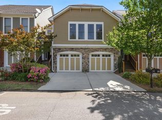 1910 Liberty Ln, Roswell, GA