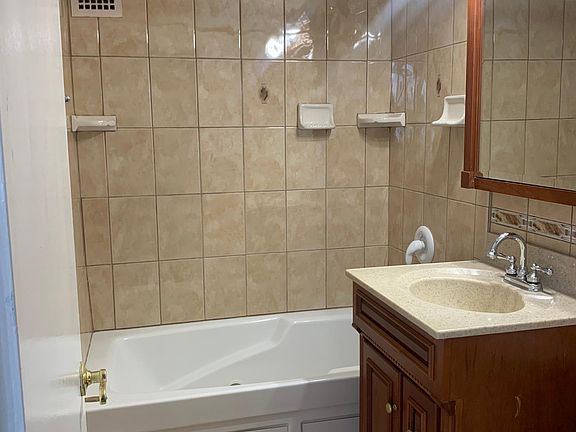 5th image of 4182 N Marine Dr #1405