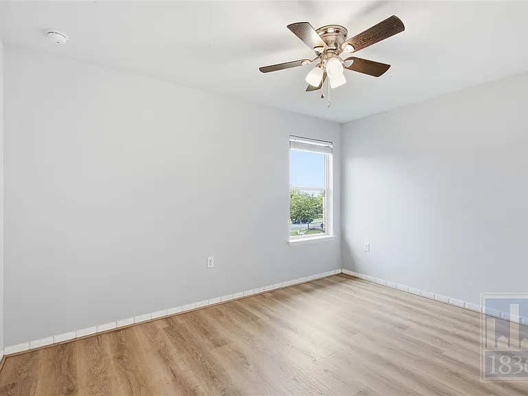 9000 Norwich Castle Dr — Photo 22