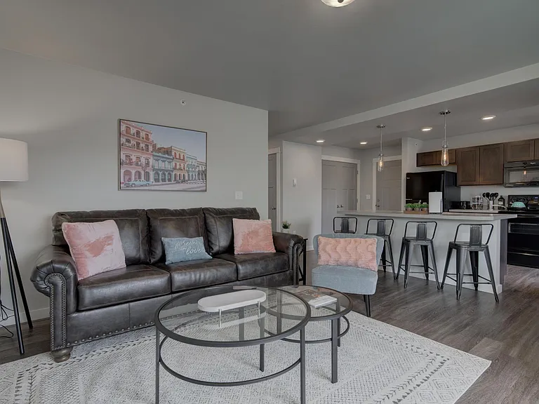 364 Enterprise Blvd #12 — Photo 9