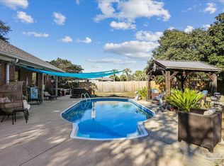 1716 Sea Lark Ln, Navarre, FL 32566