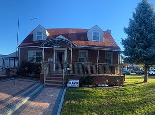 76 Sobro Ave, Valley Stream, NY 11580