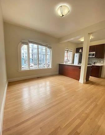 4th image of 1224 Hyde St APT 1