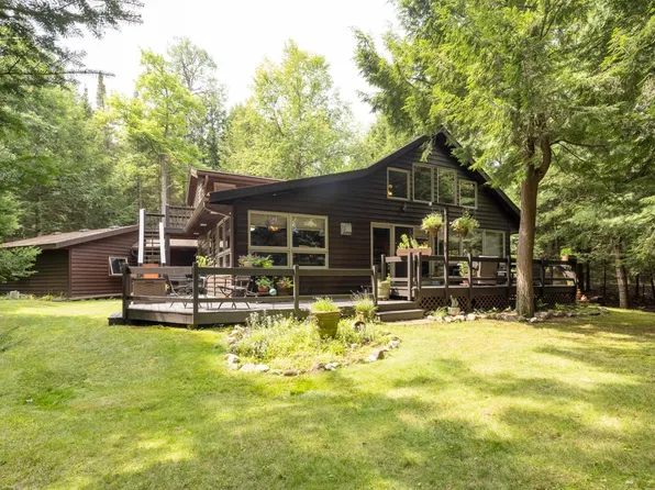 1574 Rangeline Rd, Eagle River, WI 54521