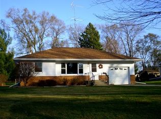 346 Bowman Rd, Wisconsin Dells, WI 53965