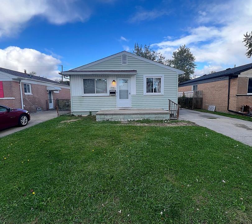 1st image of 19581 Nicke St