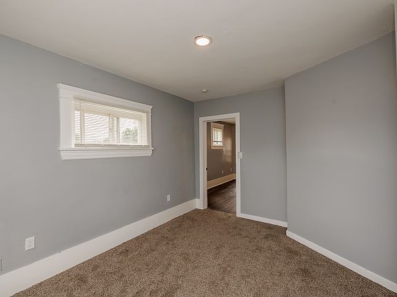 3rd image of 3296 W 50th St #4B-1BA-994SQFT