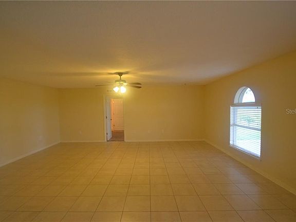 4th image of 3445 Glossy Leaf Ln