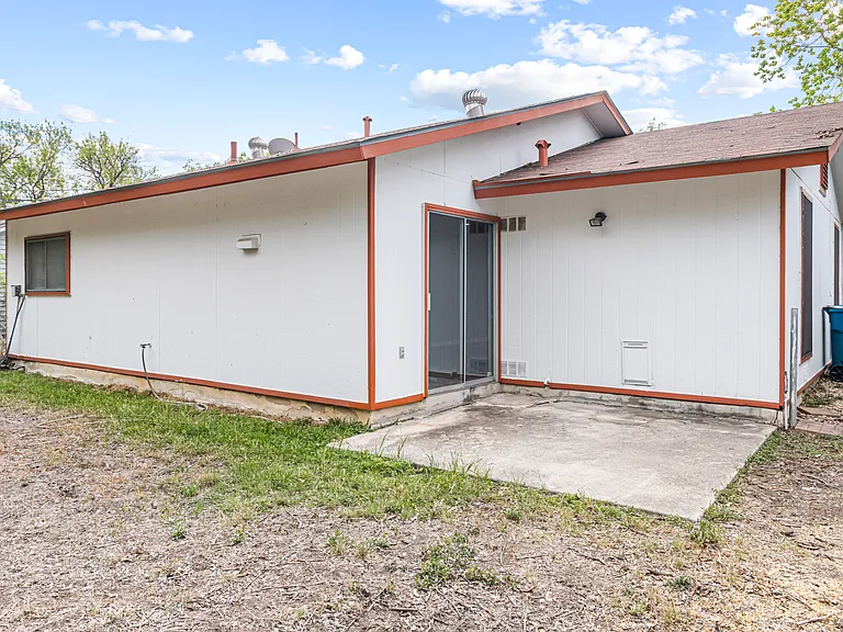 4334 Hickory Hill Dr — Photo 19
