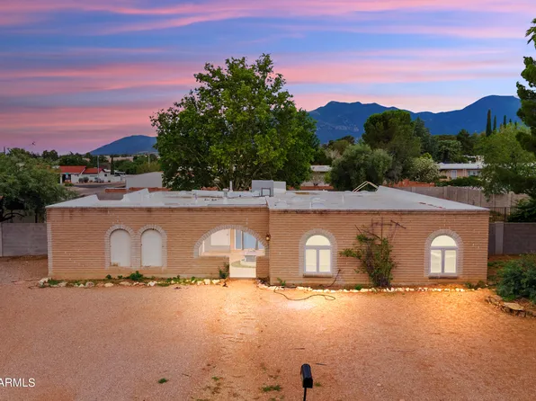 1968 CHATEAU Lane, Sierra Vista, AZ 85635