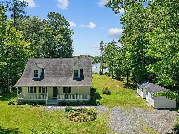 3rd image of 771 Wilton Woods Dr