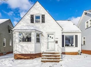 6706A Forest Ave, Cleveland, OH