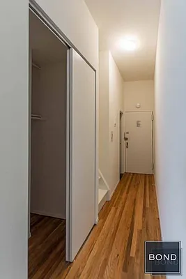 Rented by Bond New York | media 26