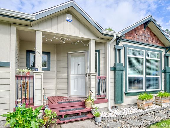 2nd image of 24610 Birch Pl