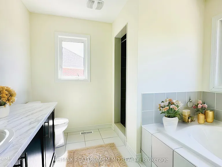 104 Cliff Thompson Ct — Photo 8