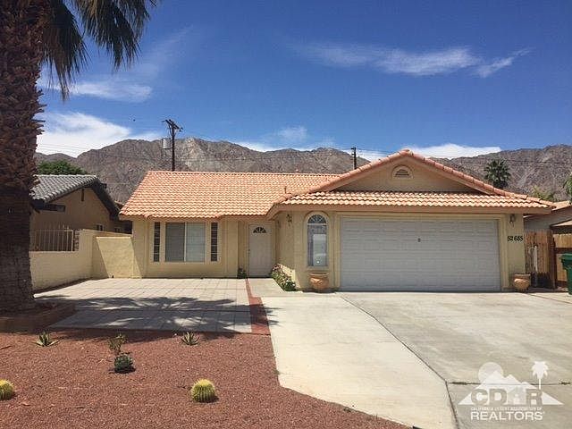 2nd image of 52685 Avenida Velasco