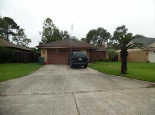 9410 Landis Dr, Beaumont, TX 77707