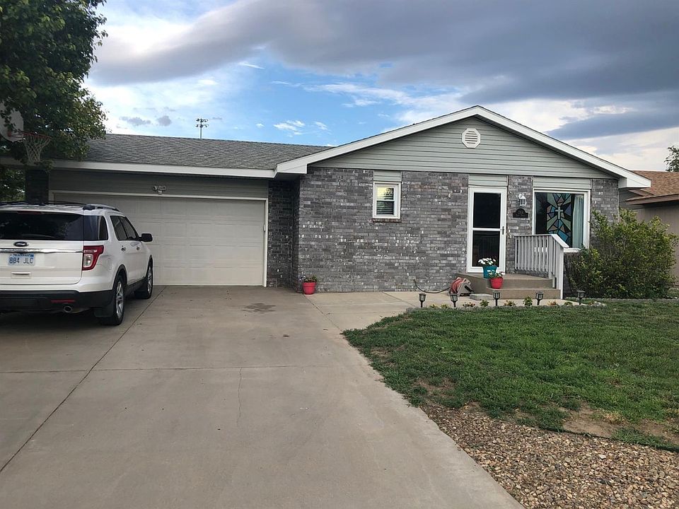 1st image of 2114 Tara Dr