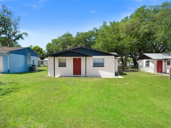 5931 13th St, Zephyrhills, FL 33542